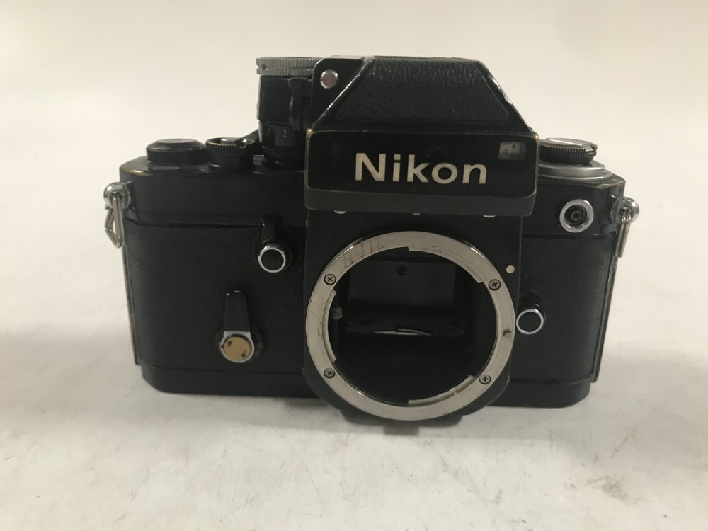 Camera Body, 35mm, Nikon F2, Ser.No.F2-7360957, 1971-1980, Silver, Nikon, 1970+, Metal