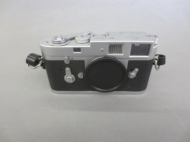 Camera Body, 35mm, Leica Model M2, Serial Number 1131817, Camera Only, The M2 Model Was In Production From 1957 To 1967, Practical, Silver, Leica, 1950s+, Metal