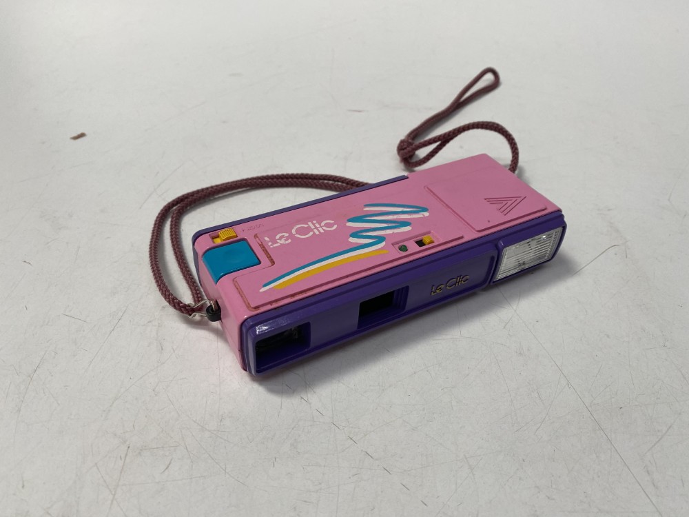 Camera, Instamatic, Le Clic, Pink, 1980s+, Plastic, 1.5"H, 6"W, 2"L
