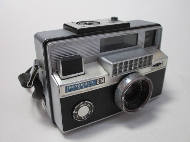 Camera, Amateur, Kodak Instamatic Model 804, Introduced 1964, Black, Kodak, 1960s+, Metal