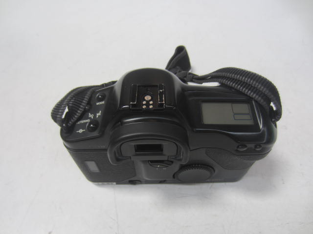 Camera Body, 35mm, Canon Model EOS-1, Serial Number 167332, Practical (Accepts And Works With Flash Unit), Black, Canon, Plastic
