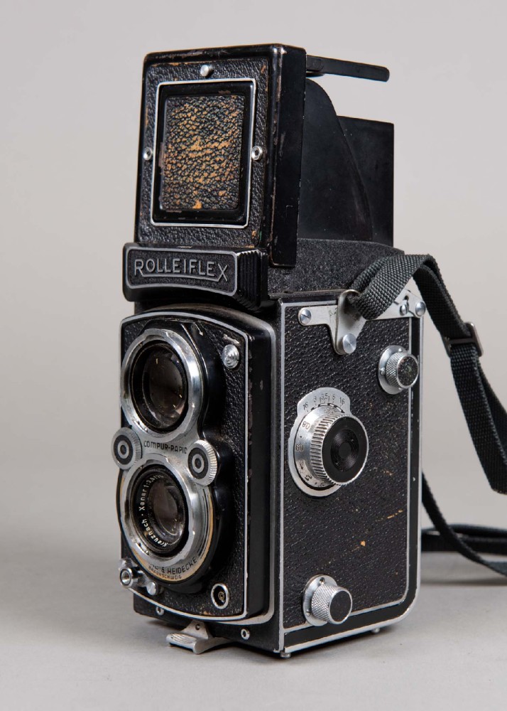Camera, Rolleiflex, Ser.No.1149514, With Compur Rapid Franke & Heidecke DLR Lenses And Neck Strap. Uses 120 film., Black, Rolleiflex, 1940+, Metal, Germany, 3.5, 3", 6"