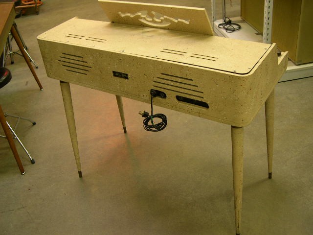 Keyboard, Piano, Electric Piano, Wulitzer Electric Piano, Model 120, Non-Operational, Beige, Wurlitzer, 1960+