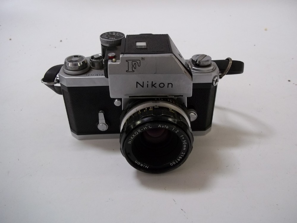 Camera, 35mm, Nikon F Photomic, Ser.No.6850565, Black, Vinyl