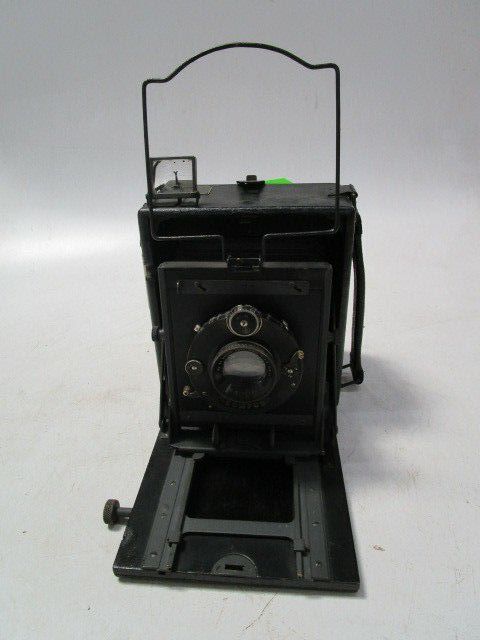 Camera, Speed Graphic Pre-Anniversary Model, With Lens And Film Magazine, Black, 1930s+, Wood