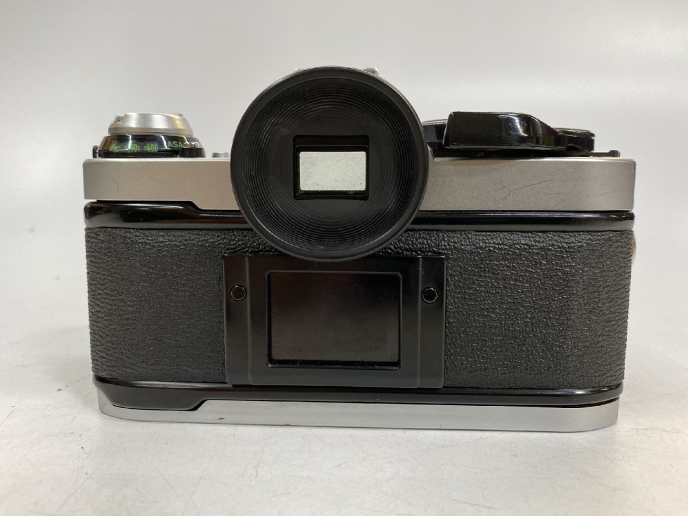 Camera, 35mm, Canon AE-1 Program, Mfg 1976 To 1984, Black, 1970s+, Metal