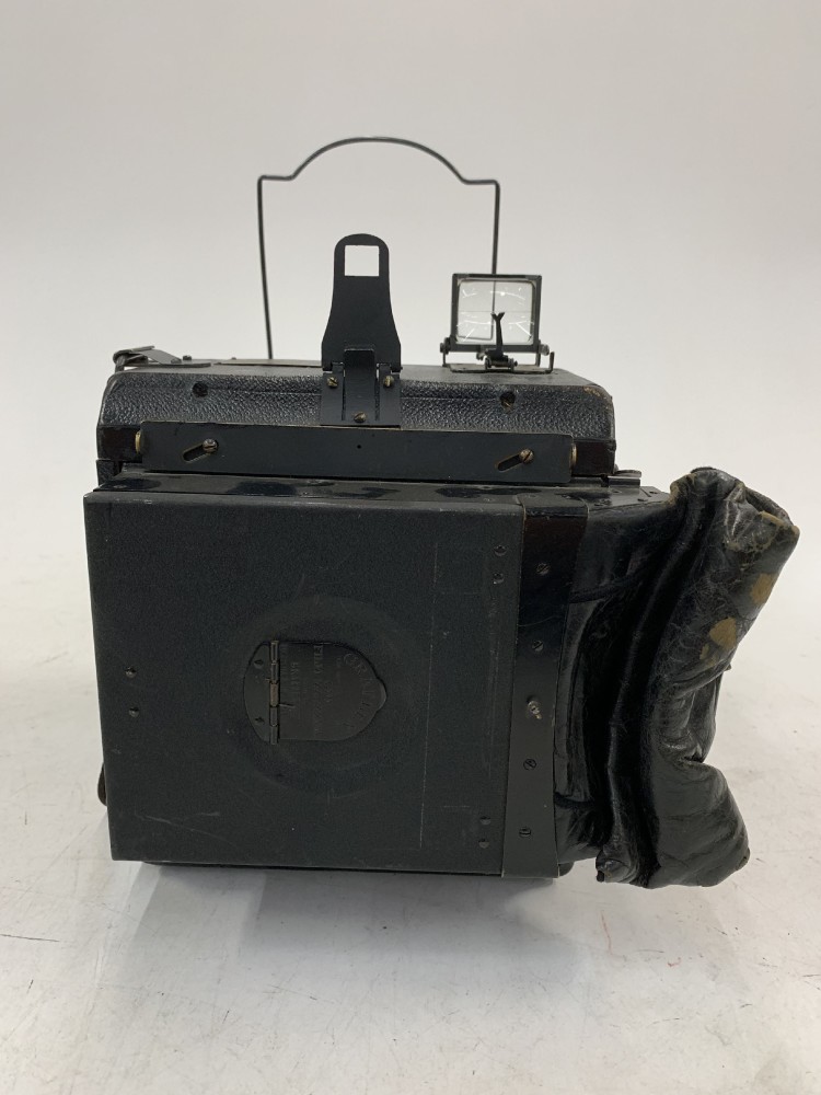 Camera, Graflex Speed Graphic Pre-Anniversary Model, With Lens And 1 Film Magazine, Black, 1930s+, Wood, 12" L, 10" W, 16" H