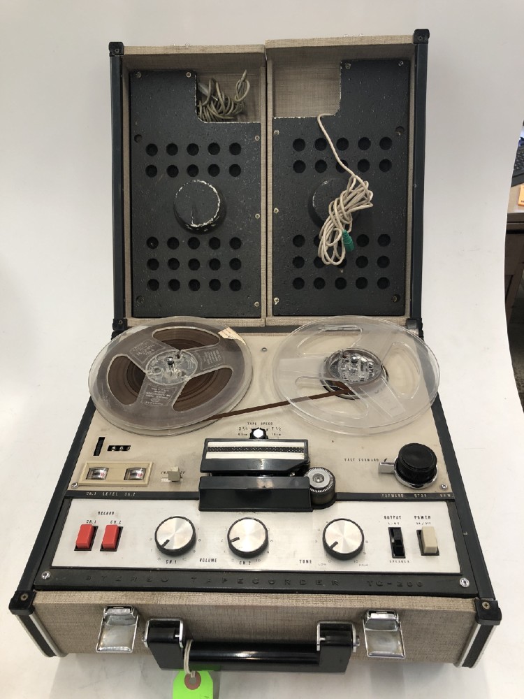 Reel-To-Reel Tape Recorder, Sony Model TC-200, Ser No 51747, Practical