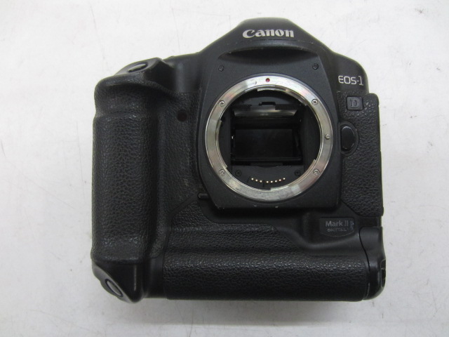 Camera, Digital, DSLR, EOS1, Camera Body Is Scratched And Worn, This model debuted November 2001., Black, Canon, 2000+, Metal, Japan, 6"H, 6"W, 3"L