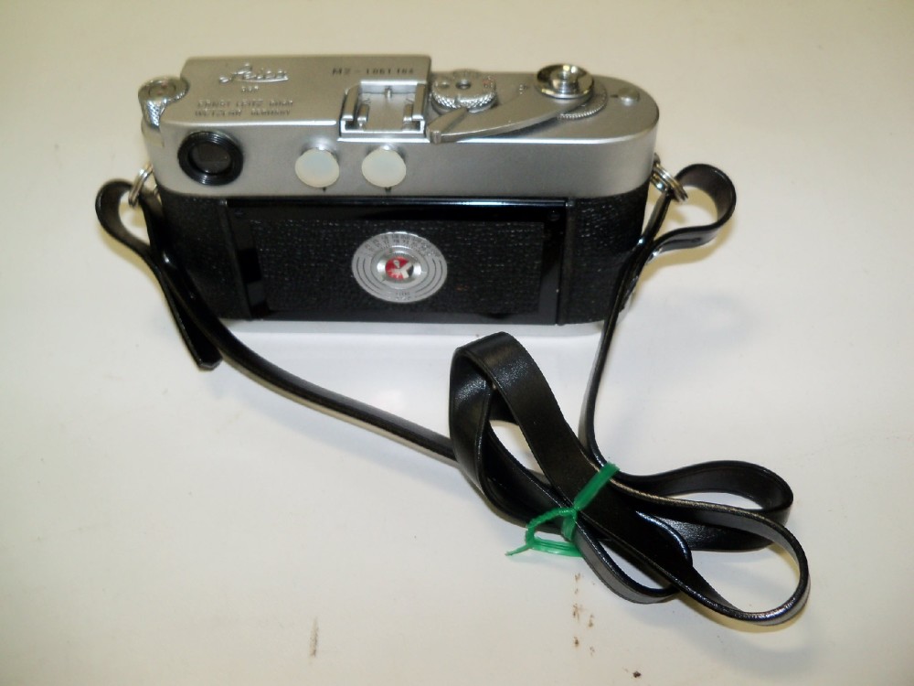 Camera, 35mm, Leica Model M2, Ser.No.1061184, Camera Only, The M2 Model Was In Production From 1957 To 1967, Non-Operational, Silver, Leica, 1950+, Metal, West Germany (1949-1990)