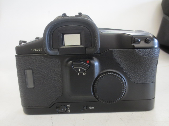 Still Camera Body, 35mm, Canon Model EOS-1, Serial Number 175037, Practical (Accepts And Works With Flash Unit), Black, 1990s+, Metal