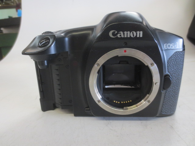 Camera Body, 35mm, Canon Model EOS-1, Serial Number 108541, Practical (Accepts And Works With Flash Unit), Black, Canon, 1990s+, Metal